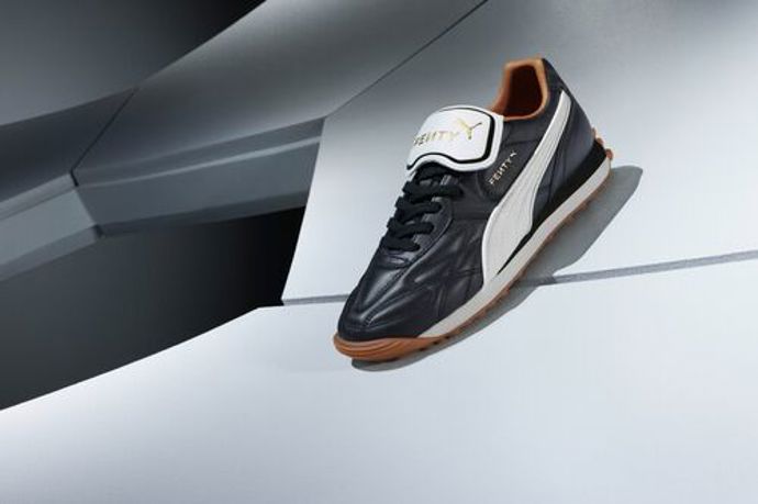Tenisky, Fenty x Puma Avanti, 4299 Kč
Tenisky, Fenty x Puma Avanti, 4299 Kč