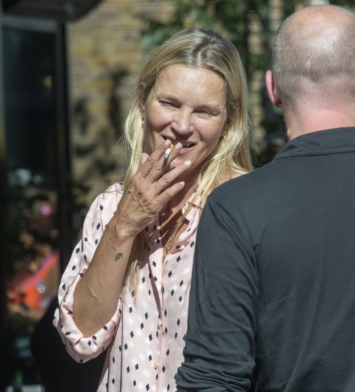 Kate Moss během let