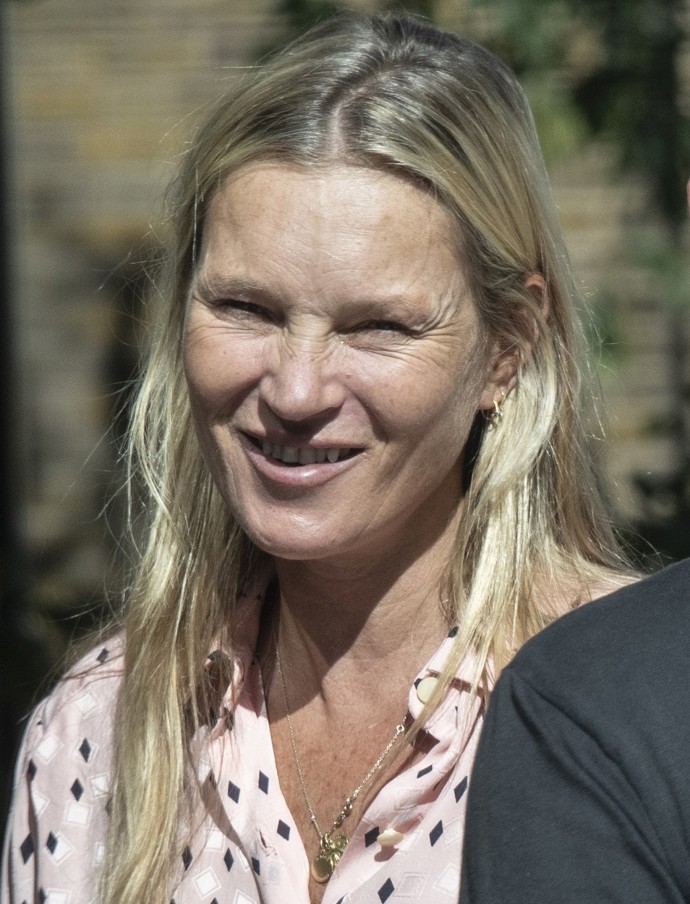 Kate Moss během let