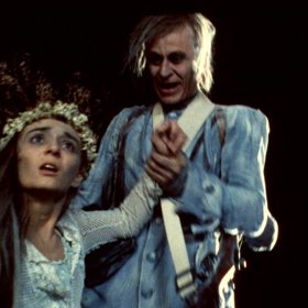 Velhartický hřbitov se stal inspirací pro Karla Jaromíra Erbena, když psal baladu Svatební košile ve své sbírce Kytice. Ve zfilmované verzi si v hlavních rolích zahráli Karel Roden a Klára Oltová.
