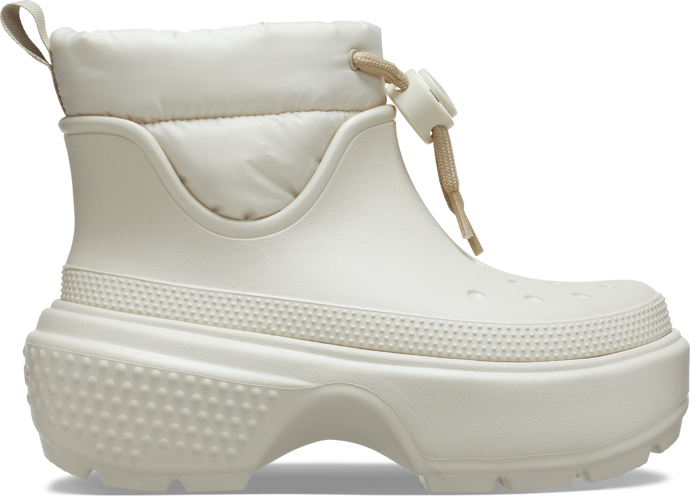 Crocs, 3599 Kč, urbanlux.cz
Crocs, 3599 Kč, urbanlux.cz