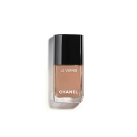 Dlouhodržící lak na nehty – odstín Légende, Chanel, 860 Kč
