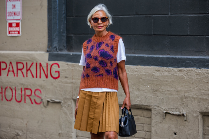 Perfektní outfit podle Grece Ghanem.
Perfektní outfit podle Grece Ghanem.