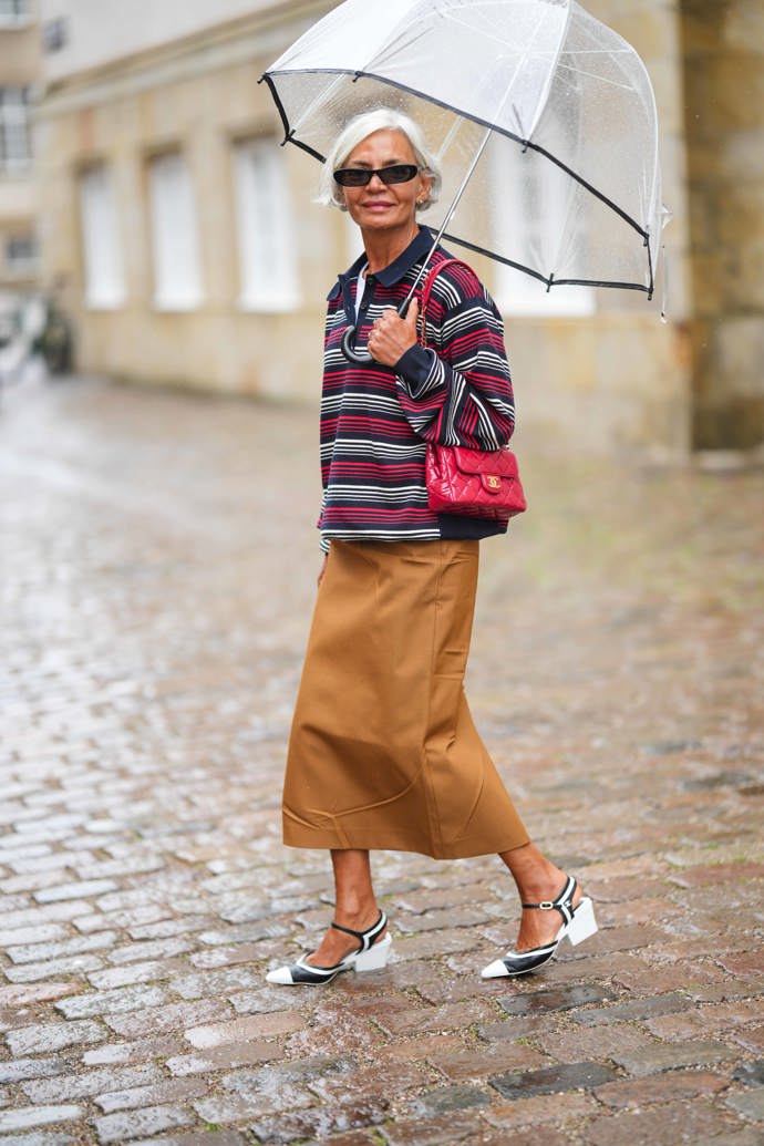 Během kodaňského týdne módy jsme Grece Ghanem mohli zahlédnout v tomto slušivém outfitu.
Během kodaňského týdne módy jsme Grece Ghanem mohli zahlédnout v tomto slušivém outfitu.