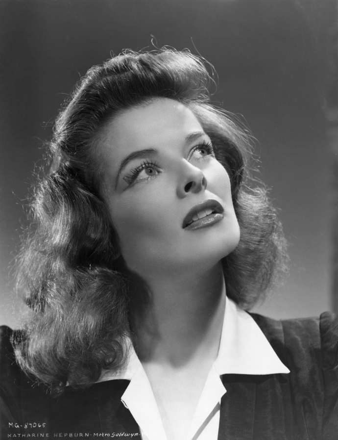 Oblíbeným parfémem Katherine Hepburn byl Guerlain Vol de Nuit.
Oblíbeným parfémem Katherine Hepburn byl Guerlain Vol de Nuit.