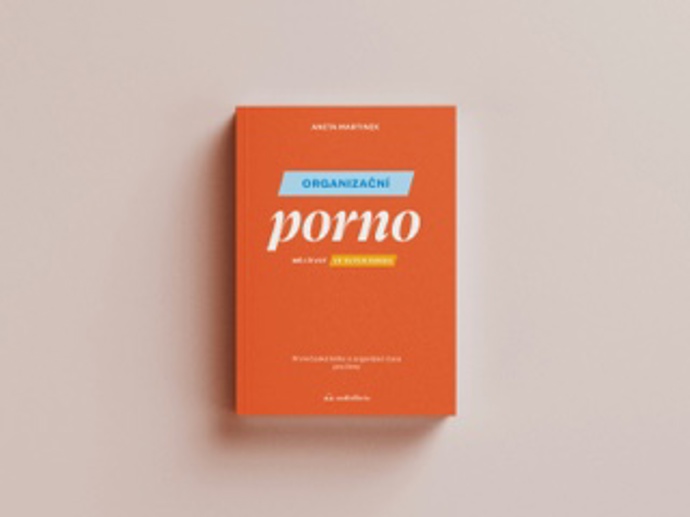 Organizační porno, Aneta Martinek

Toužíte ve svém životě vyměnit chaos za řád nebo máte ve svém okolí kamarádku, která se snaží skloubit kariéru s péčí o rodinu? Aneta Martinek, spoluzakladatelka největší české marketingové vzdělávací platformy #HolkyzMarketingu, vydavá svou první knih - Organizační porno, která je praktickým návodem, jak vzít život do svých rukou a organizovat svůj čas efektivně.
 
