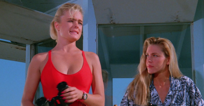 Erika Eleniak