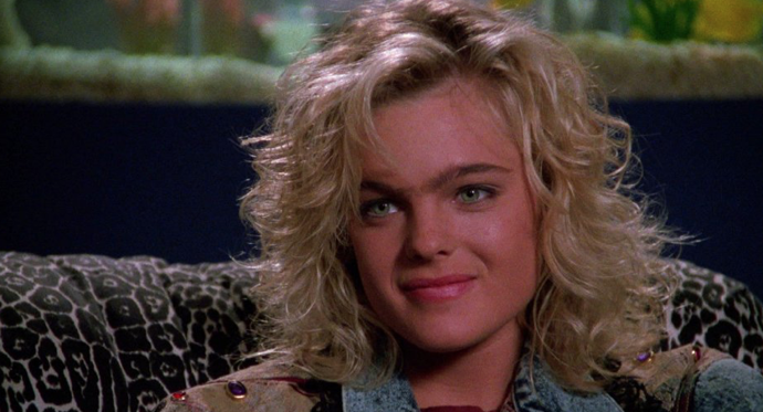 Erika Eleniak