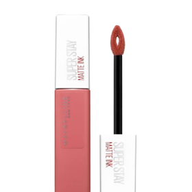 V těsném závěsu se umístila dlouhotrvající rtěnka SuperStay Matte Ink Lip Color od Maybelline. Tuto rtěnku seženete v drogeriích zhruba za 178 Kč.
