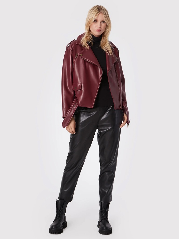 Bunda: Twinset
