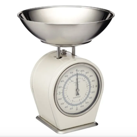 Vážit můžete na levnějších mechanických nebo na precizních digitálních. Vždy se ujistěte, že mají dostatečnou nosnost.
Kitchen Craft Living Nostalgia, nosnost 4 kg, 1 390 Kč, bonami.cz
Vážit můžete na levnějších mechanických nebo na precizních digitálních. Vždy se ujistěte, že mají dostatečnou nosnost.
Kitchen Craft Living Nostalgia, nosnost 4 kg, 1 390 Kč, bonami.cz