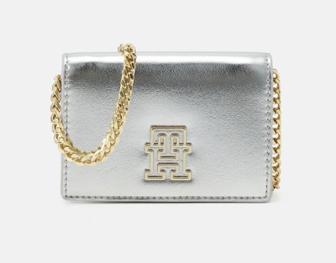 Psaníčko Tommy Hilfiger

Cena: 1398 Kč
