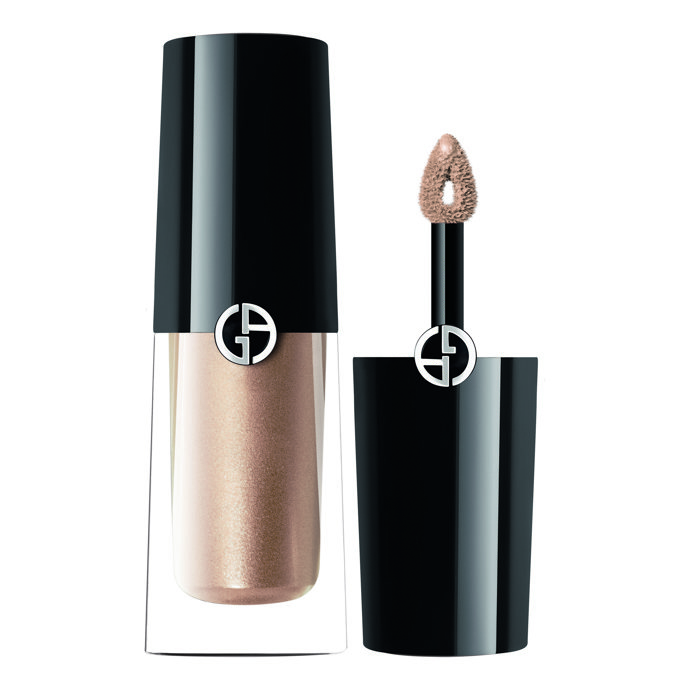 Tekuté oční stíny Eye Tint Renovation, Giorgio Armani, 3,9 ml, 1030 Kč
Tekuté oční stíny Eye Tint Renovation, Giorgio Armani, 3,9 ml, 1030 Kč