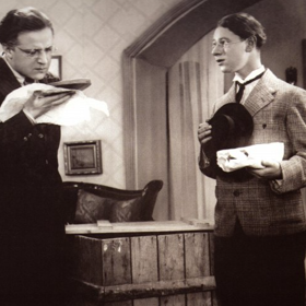 Ladislav Pešek ve filmu Okénko z roku 1933. 
