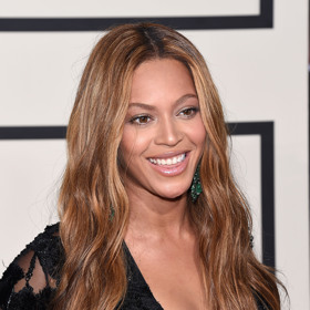 Zpěvačka Beyoncé ležérní vlny miluje
