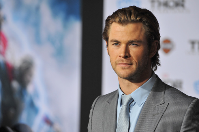 Chris Hemsworth měří 1,9 m a letos oslavil 40 let. Dlouhodobě se umísťuje na předních příčkách nejatraktivnějších mužů planety.
Chris Hemsworth měří 1,9 m a letos oslavil 40 let. Dlouhodobě se umísťuje na předních příčkách nejatraktivnějších mužů planety.