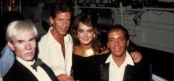 Andy Warhol, Calvin Klein, Brooke Shields a Steve Rubell
Andy Warhol, Calvin Klein, Brooke Shields a Steve Rubell