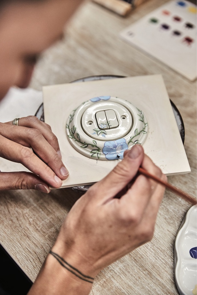 Galerie: Je libo porcelánové vypínače na přání? Galerie: Je libo porcelánové vypínače na přání?