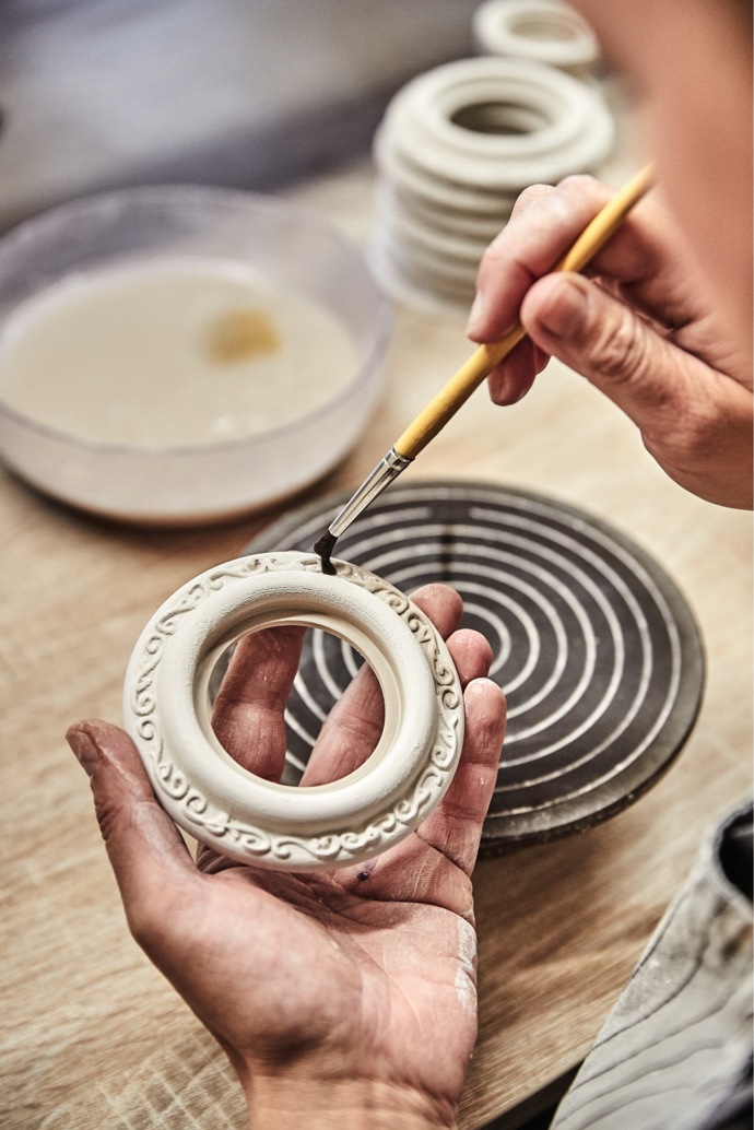 Galerie: Je libo porcelánové vypínače na přání? Galerie: Je libo porcelánové vypínače na přání?