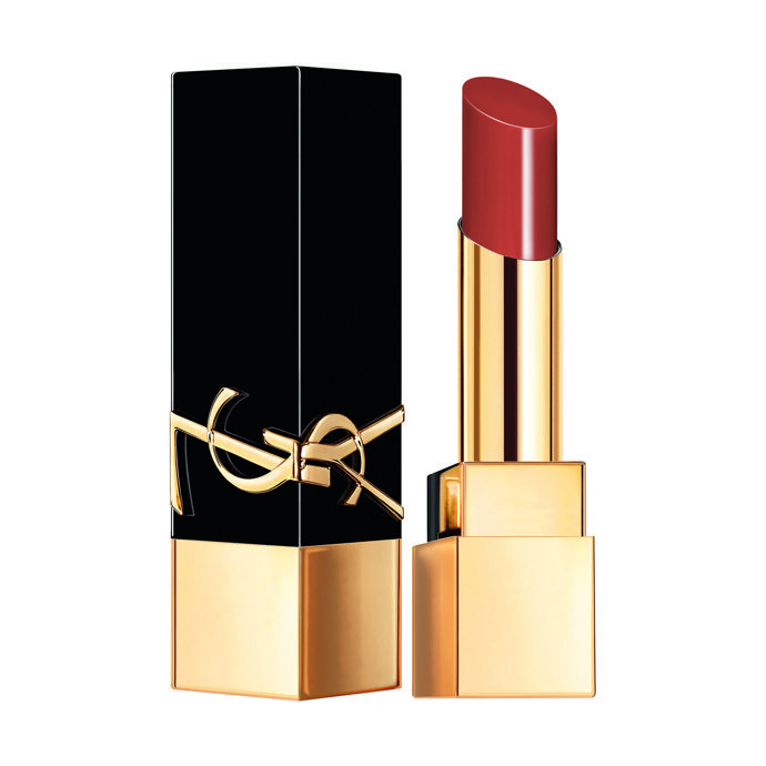 Rtěnka Rouge Pur Couture The Bold, Yves Saint Laurent, 2,8 g, 1250 Kč
Rtěnka Rouge Pur Couture The Bold, Yves Saint Laurent, 2,8 g, 1250 Kč