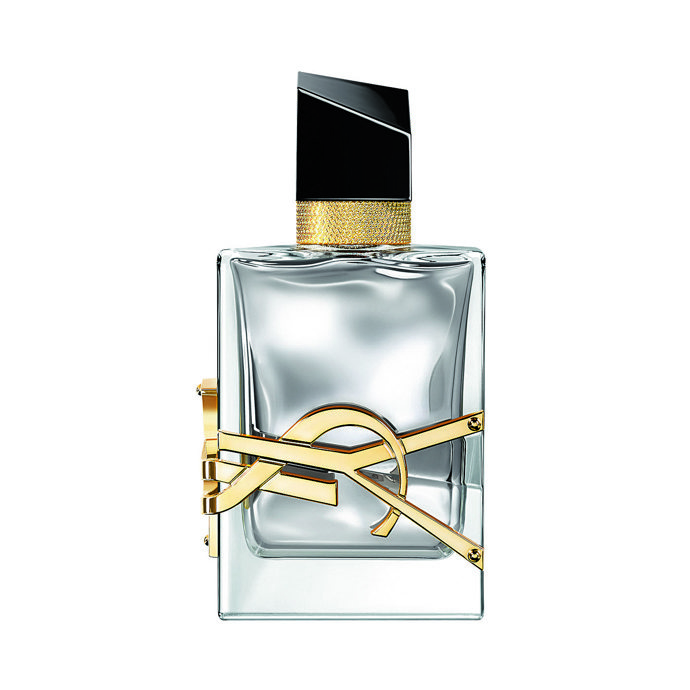 Parfém Libre L’Absolu Platine, Yves Saint Laurent, 50 ml, 3690 Kč
Parfém Libre L’Absolu Platine, Yves Saint Laurent, 50 ml, 3690 Kč