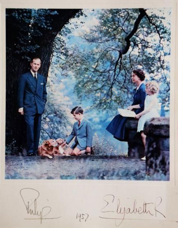 1957
