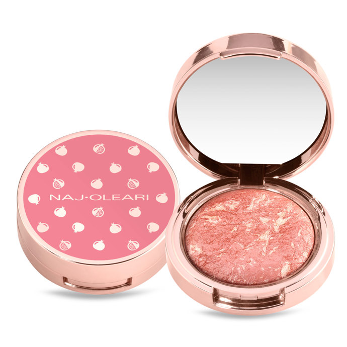 Pudrová tvářenka s extra zářivým efektem My Dreamy Glitter Powder kombinuje matný základ s perleťovými a holografickými odlesky. Dokonale splyne s pletí a dodá jí elegantní líčení s lesklým finišem.
