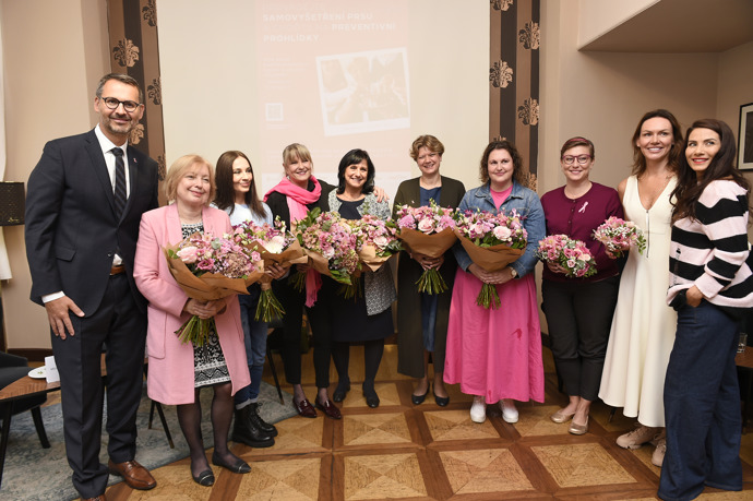 Prohlédněte si fotografie z akce Pink October