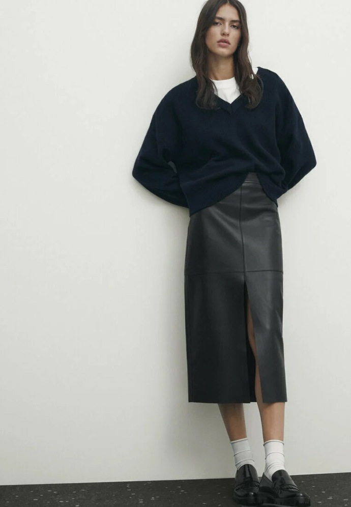 Sukně: Massimo Dutti
Sukně: Massimo Dutti