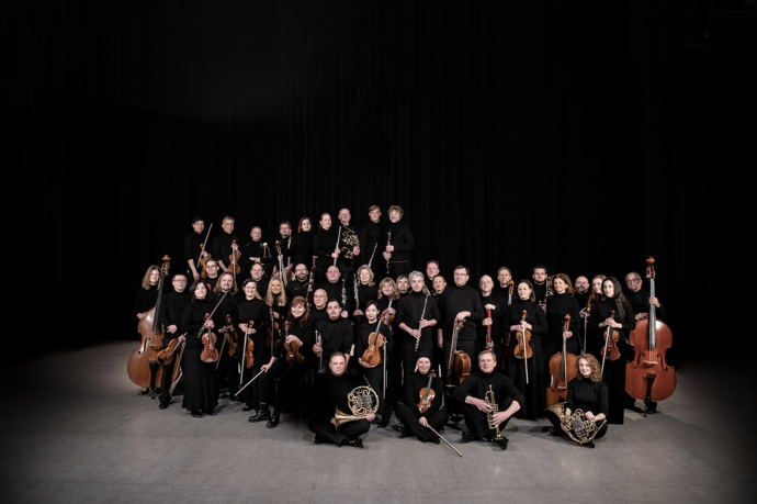 Zapomenout nemůžeme ani na tzv. mini abonmá, které pro své příznivce připravil orchestr PKF – Prague Philharmonia. Mini abonmá se skládá z třech vybraných koncertů v Rudolfinu sestavených podle tematiky - tradiční balíček, netradiční balíček, velikáni české hudby, balíček moderna.
