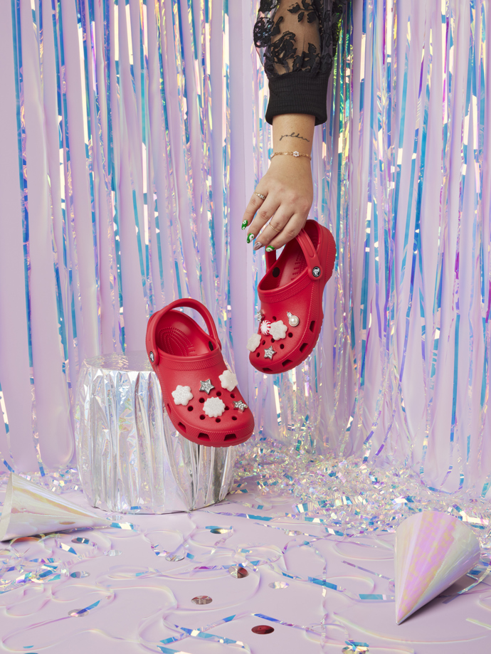 Crocs, Urbanlux
