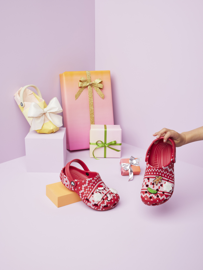 Crocs, Urbanlux
