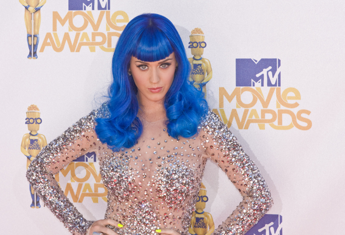 Baby ofinu v minulosti nosila i zpěvačka Katy Perry.
Baby ofinu v minulosti nosila i zpěvačka Katy Perry.