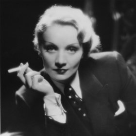 Marlene Dietrich na vrcholu své slávy. 
