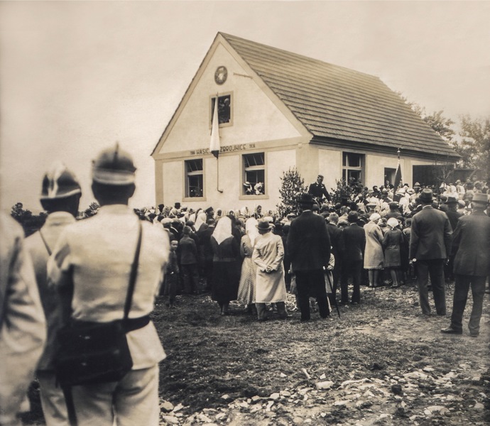 Galerie: Nahlédněte do historie skrze roky psané kroniky 