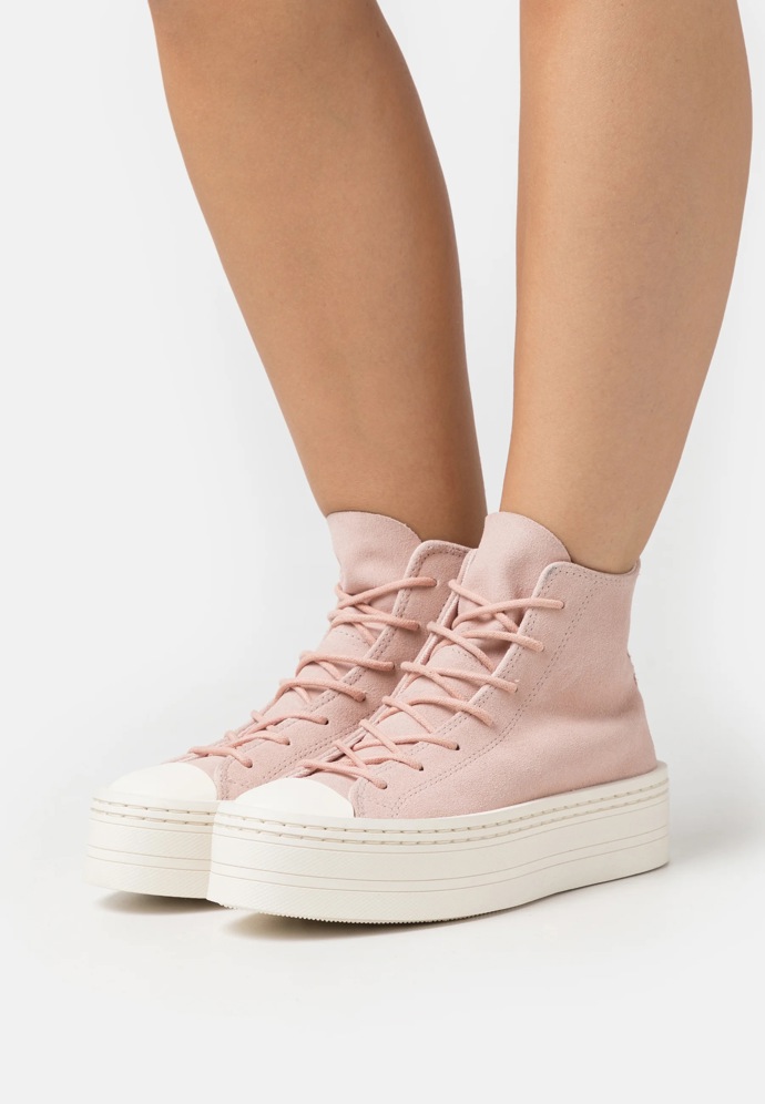 Boty: Converse, 2 670 Kč
Boty: Converse, 2 670 Kč