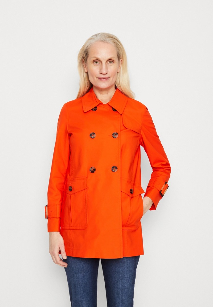 Kabát: Esprit Collection
Původní cena: 3 360 Kč, nyní 1 512 Kč
Kabát: Esprit Collection
Původní cena: 3 360 Kč, nyní 1 512 Kč