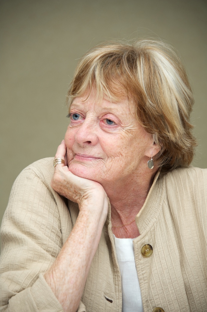 Nejznámější rolí je profesorka Minerva McGonallová z kouzelnické ságy o Harrym Potterovi. Přinesla jí takovou popularitu, že prý skoro nemohla přejít ulici, aby ji někdo nezastavil. Podobně úspěšná byla také jako hraběnka Violet z Panství Downton, za kterou si odnesla tři ze čtyř cen Emmy. 
