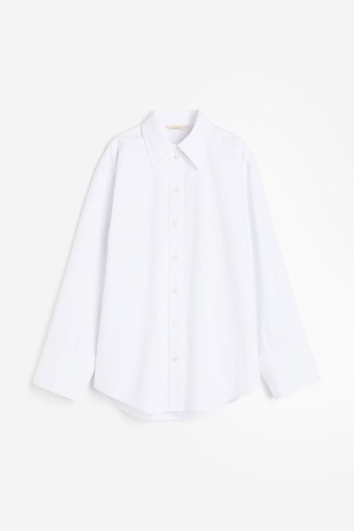 Košile ze směsí hedvábí, H&M, 2199 Kč
Košile ze směsí hedvábí, H&M, 2199 Kč