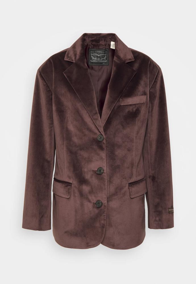Levi's, 1008 Kč
Původní cena 2880 Kč
Levi's, 1008 Kč
Původní cena 2880 Kč