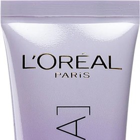 Na péči proti stárnutí není nikdy příliš brzy. Oční krém L’Oréal Paris Hyaluron Specialist navrací očnímu okolí správné množství kyseliny hyaluronové, která se z pleti s postupem času vytrácí.

Cena: od 182 Kč
