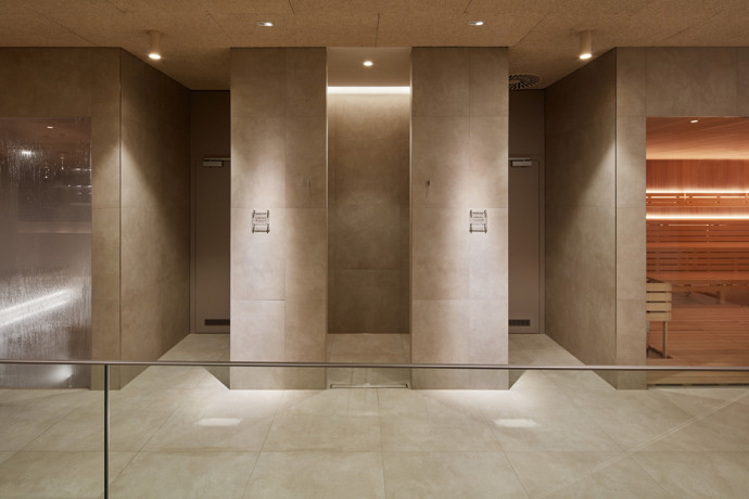 Třeboňské lázně Aurora nejsou jen o procedurách, jsou o zážitku. Jak architekti proměnili starou budovu v prostor plný saun, odpočíváren a wellness oáz, vám teď ukážeme. Přečtěte si, jak nové lázně spojují moderní design s historií a přírodou.
Třeboňské lázně Aurora nejsou jen o procedurách, jsou o zážitku. Jak architekti proměnili starou budovu v prostor plný saun, odpočíváren a wellness oáz, vám teď ukážeme. Přečtěte si, jak nové lázně spojují moderní design s historií a přírodou.
