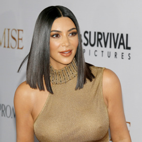 Kim Kardashian hladké mikádo opravdu velmi sluší.
