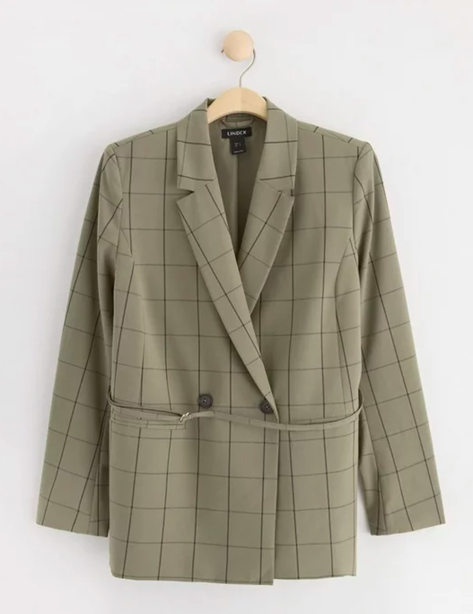 Sako s knoflíky, Lindex,1000 Kč (původní cena 1999 Kč)
Sako s knoflíky, Lindex,1000 Kč (původní cena 1999 Kč)