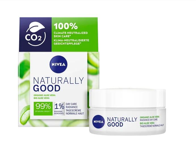 Pleťový krém Naturally Good Radiance dodává pleti potřebou hydrataci.
NIVEA, 189 Kč
Pleťový krém Naturally Good Radiance dodává pleti potřebou hydrataci.
NIVEA, 189 Kč