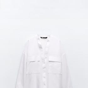 Popelínová košile s korejským límečkem, Zara, 599 Kč
