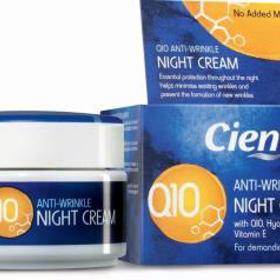 Noční krém proti vráskám s Q10, Cien, 89 Kč

Výživný noční krém s příjemnou konzistencí, který pokožku vyživuje a podporuje tvorbu kolagenových a elastinových vláken. Pleť je krásně vyhlazená, jemná a vláčná. 

Prodává Lidl.
