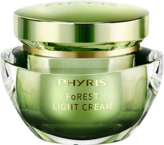 Dalším oblíbeným produktem vévodkyně Kate je Phyris Forest Light Cream (1535 Kč), který má revitalizující a rozjasňující účinky. Koupíte na Viviane.cz.
