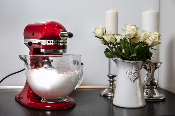 „Můj nejlepší kuchyňský parťák Kitchen Aid v akci.“
„Můj nejlepší kuchyňský parťák Kitchen Aid v akci.“