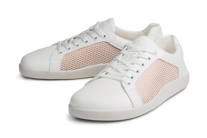 Barefoot tenisky s třpytivou aplikací, Ahinsa Shoes, 2370 Kč
Barefoot tenisky s třpytivou aplikací, Ahinsa Shoes, 2370 Kč